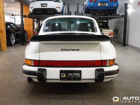 Used 1987 Porsche 911 Carrera RWD image 7