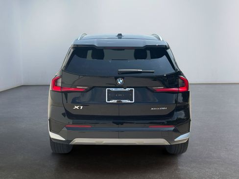 Used 2023 BMW X1 xDrive28i w/ Convenience Package AWD/4WD image 4