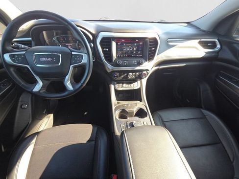 Used 2023 GMC Acadia SLT AWD/4WD image 39