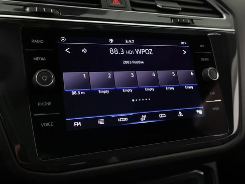 Used 2023 Volkswagen Tiguan SE R-Line FWD image 45