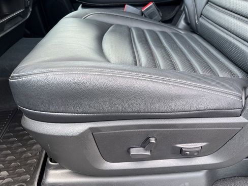 Used 2023 RAM 2500 Big Horn w/ Level B Equipment Group image 45