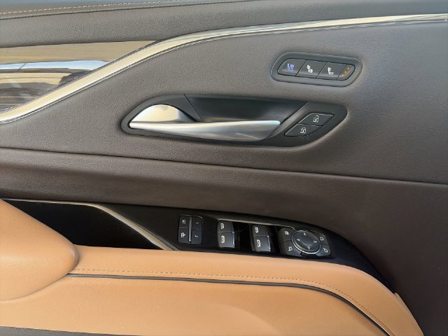 Used 2024 Cadillac Escalade Sport w/ LPO, ONYX Package AWD/4WD image 24