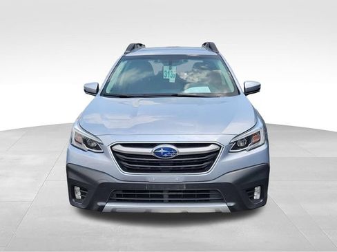 Used 2020 Subaru Outback Limited XT AWD/4WD image 2