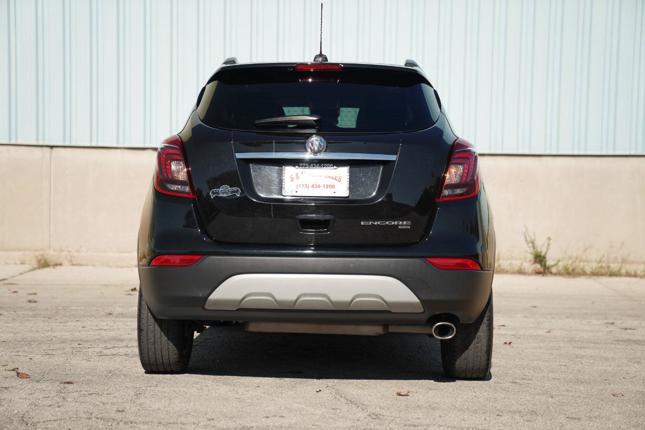 Used 2021 Buick Encore Preferred AWD/4WD image 14