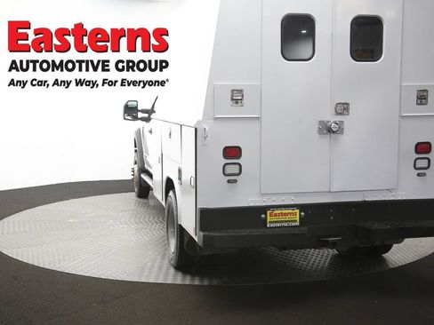 Used 2017 Ford F550 4x4 Crew Cab Super Duty image 39