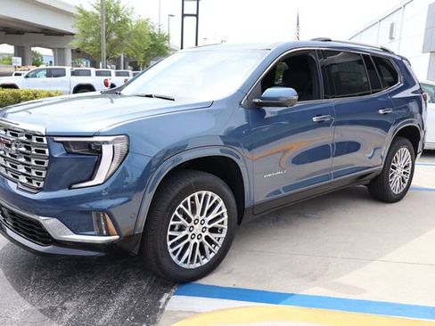New 2026 GMC Acadia Denali w/ Super Cruise Package FWD image 3