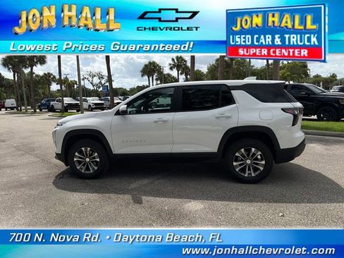 Used 2026 Chevrolet Equinox LT w/ Convenience Package II FWD image 5