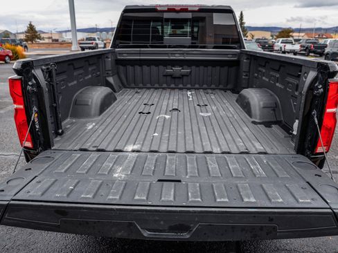 Used 2024 Chevrolet Silverado 3500 LTZ w/ LTZ Plus Package image 8