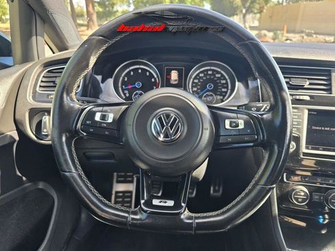 Used 2016 Volkswagen Golf 4-Door AWD/4WD image 24