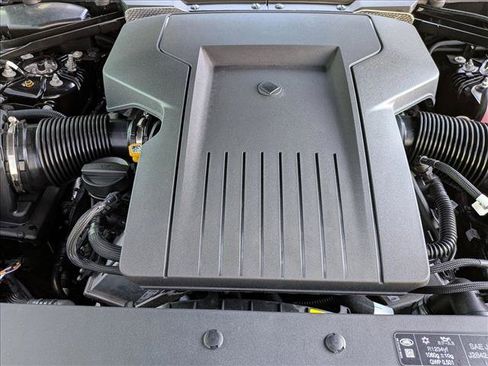 New 2026 Land Rover Defender 110 OCTA AWD/4WD image 16