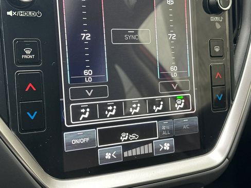 Used 2024 Subaru Crosstrek 2.0i Premium w/ Crosstrek Mirror Package image 19