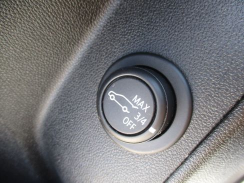 Used 2019 Chevrolet Equinox LT AWD/4WD image 33