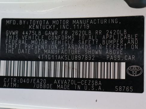 Used 2020 Toyota Camry SE FWD image 47
