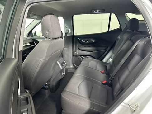 Used 2023 GMC Terrain SLE image 25