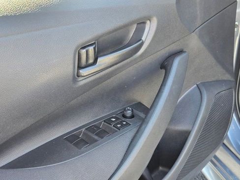 Used 2025 Toyota Corolla LE image 14