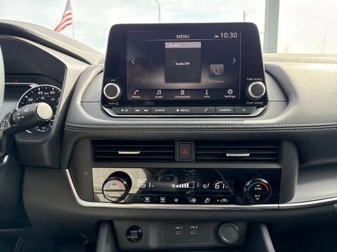 Used 2024 Nissan Rogue SV AWD/4WD image 22