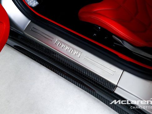 Used 2016 Ferrari F12 Berlinetta RWD image 15