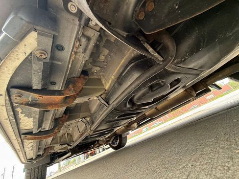 Used 2019 Nissan Pathfinder Platinum AWD/4WD image 14