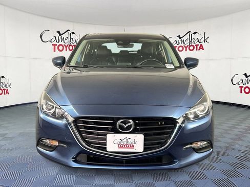Used 2018 MAZDA MAZDA3 Touring image 2