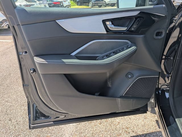 Certified 2025 Acura MDX FWD image 23