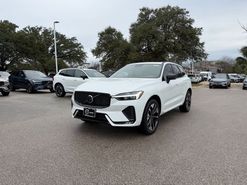 Used 2026 Volvo XC60 B5 Plus w/ Protection Package Premier AWD/4WD image 2