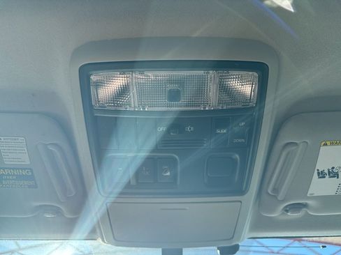 Used 2011 Toyota 4Runner SR5 image 14