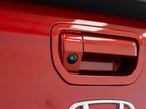 Certified 2023 Honda Ridgeline RTL image 11