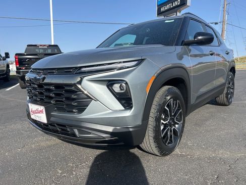 New 2026 Chevrolet TrailBlazer ACTIV w/ Convenience Package AWD/4WD image 1