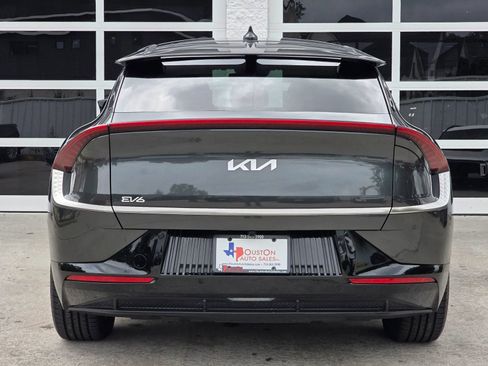 Used 2024 Kia EV6 Wind RWD image 6