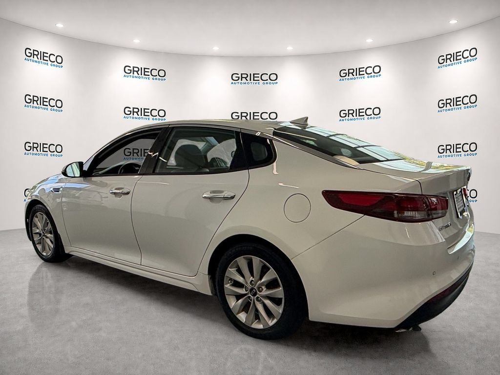 Used 2018 Kia Optima EX FWD image 5