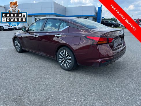 Used 2024 Nissan Altima 2.5 SV FWD image 3