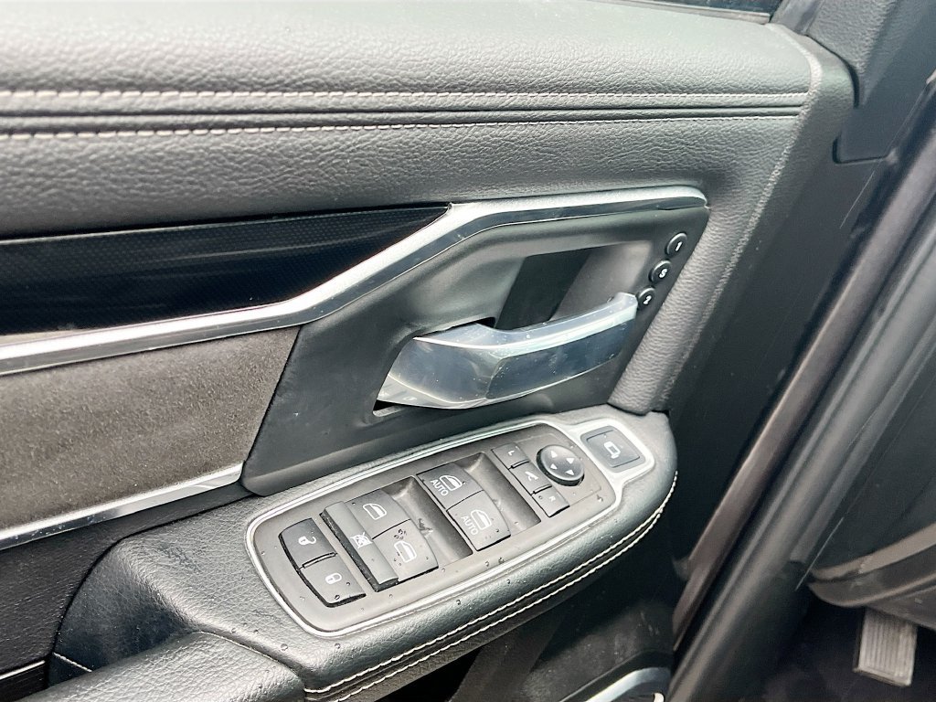 Used 2021 RAM 3500 Laramie AWD/4WD image 18