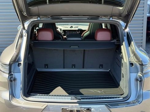 New 2025 Porsche Cayenne GTS AWD/4WD image 26