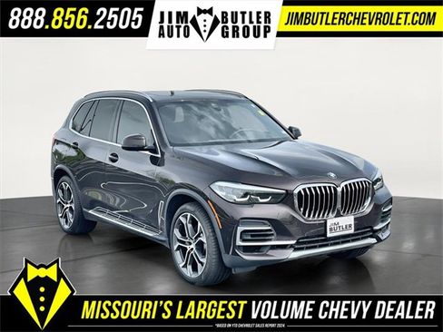 Used 2022 BMW X5 xDrive40i w/ Premium Package image 6