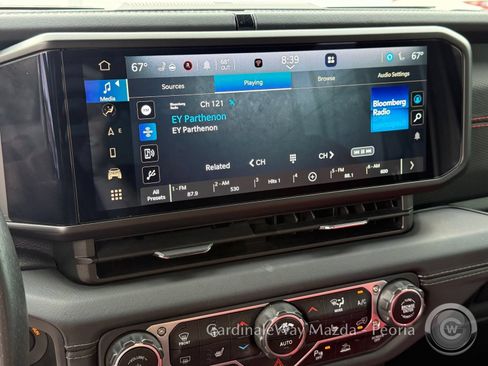 Used 2024 Jeep Wrangler Unlimited Rubicon 392 AWD/4WD image 25