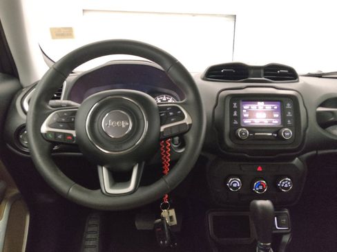 Used 2020 Jeep Renegade Sport FWD image 22