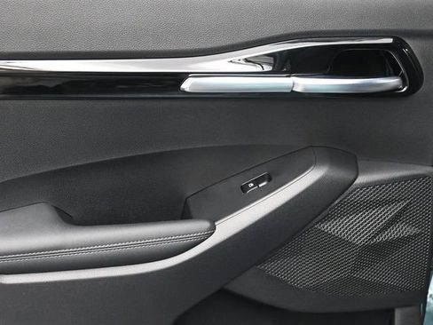 Used 2025 Kia Seltos S image 27