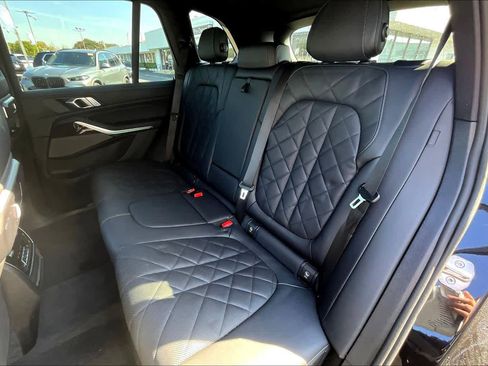 Certified 2025 BMW X5 xDrive40i w/ Premium Package image 23