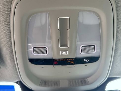 New 2026 Volvo XC40 B5 Ultra w/ Climate Package image 27