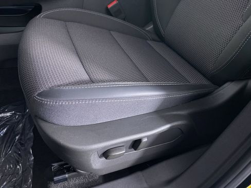 Certified 2023 Buick Envision Preferred w/ Sport Touring Package image 9