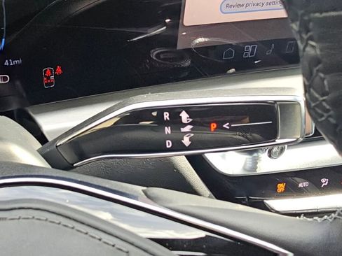 New 2026 Cadillac Lyriq V image 34