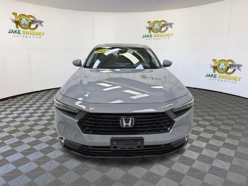 Used 2024 Honda Accord Touring image 3