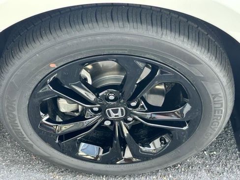 Used 2025 Honda Accord SE image 24
