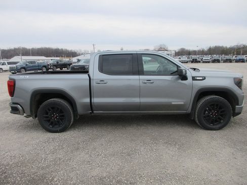 New 2026 GMC Sierra 1500 Elevation w/ Elevation Premium Package image 3