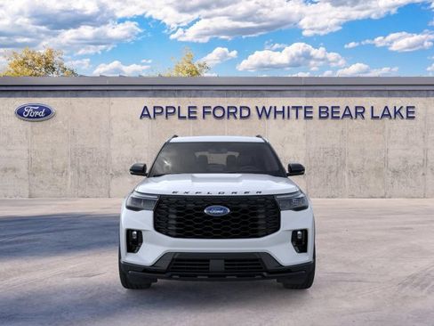 New 2026 Ford Explorer ST-Line w/ ST-Line Street Pack AWD/4WD image 6