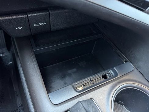 Certified 2023 Toyota Camry SE FWD image 24