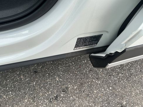 Certified 2025 Volkswagen Tiguan S image 39