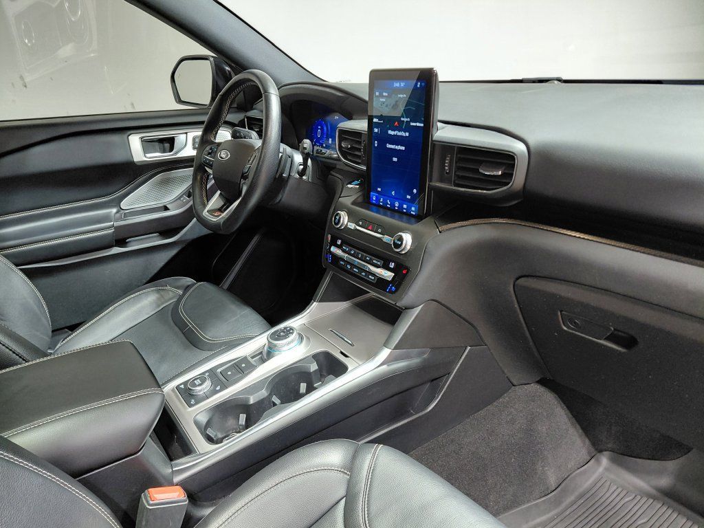Used 2020 Ford Explorer ST w/ ST Street Pack AWD/4WD image 32