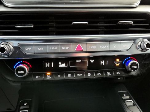 Used 2022 Kia Telluride S image 31