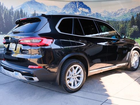 Used 2021 BMW X5 xDrive45e w/ Premium Package 2 AWD/4WD image 5